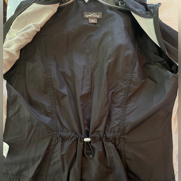 Women’s Eddie Bauer Black Wind/Rain Jacket | Size L - Picture 4 of 5